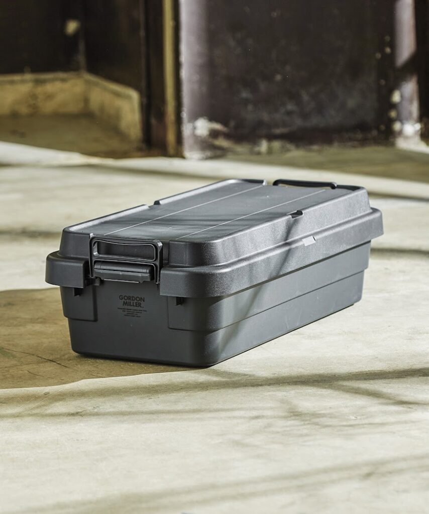 Gordon Miller_Stackable Storage Trunk (30L) - Autobacs